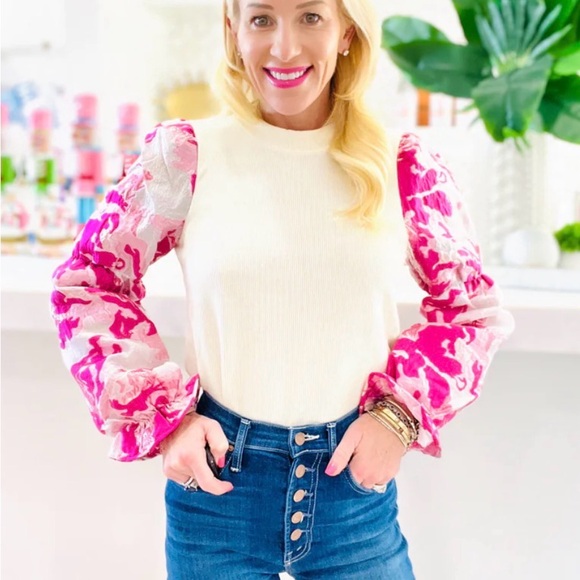 THML Boutique Metallic Jacquard Puff Sleeves - Picture 7 of 7